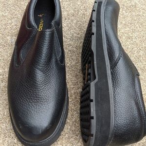 Men's Chinook Black Leather Safety Shoes Size 12M
